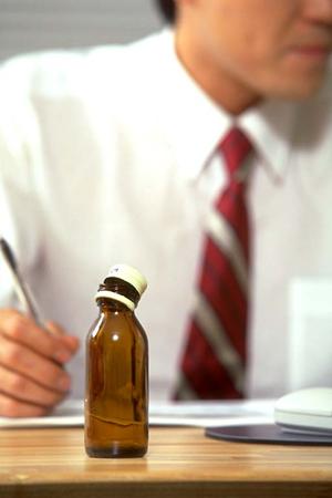 自然な二重整形は天神にあるクリニックで